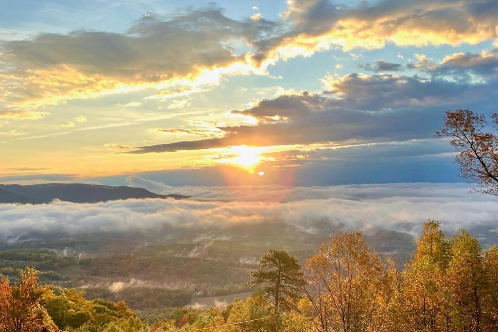 Blue Ridge Parkway Panoramic Paradise-60 Mile View Fancy Gap Экстерьер фото